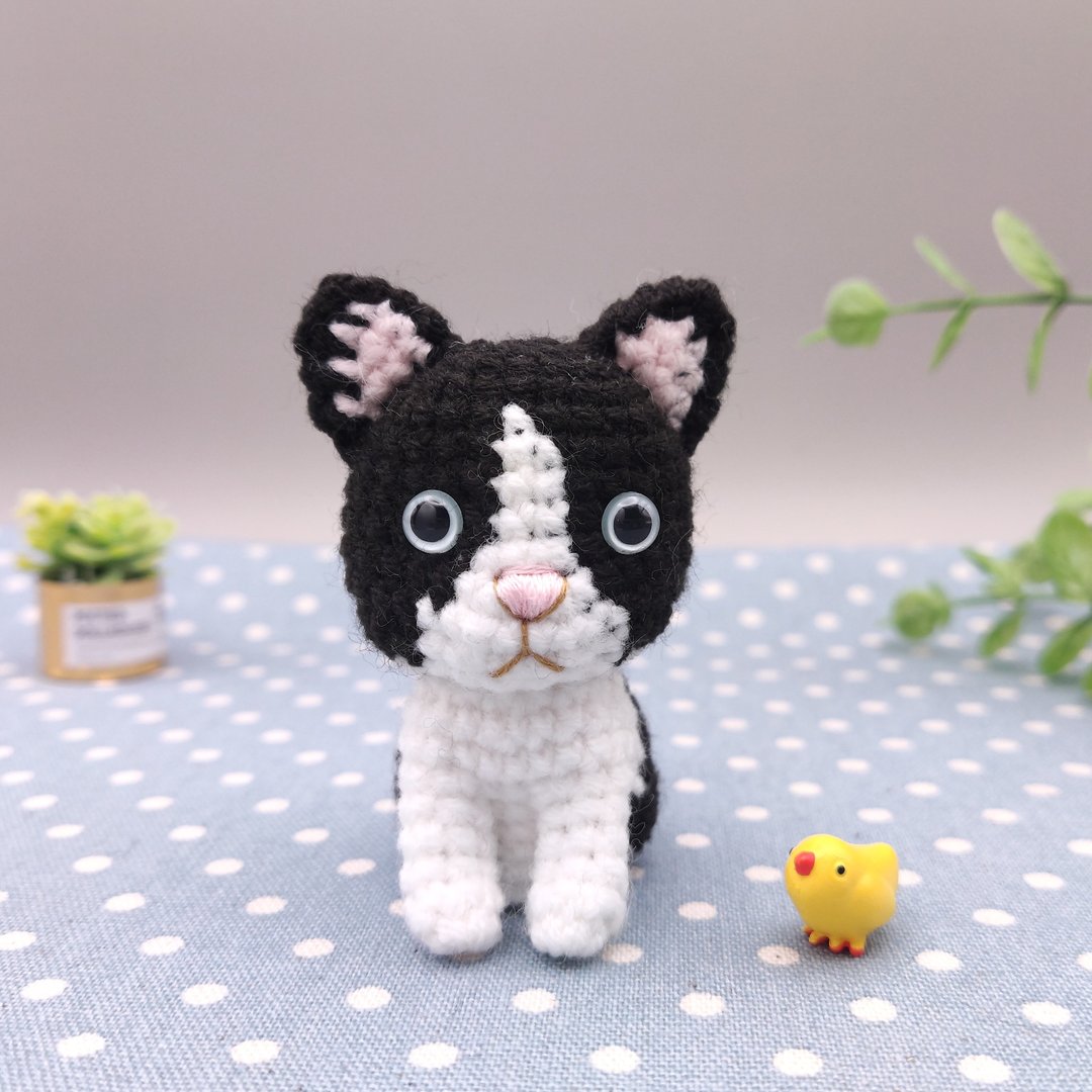 【现货】 小小一只 奔驰猫 纯手工 钩针编织娃娃 - 玩偶/公仔 - 其他人造纤维 黑色