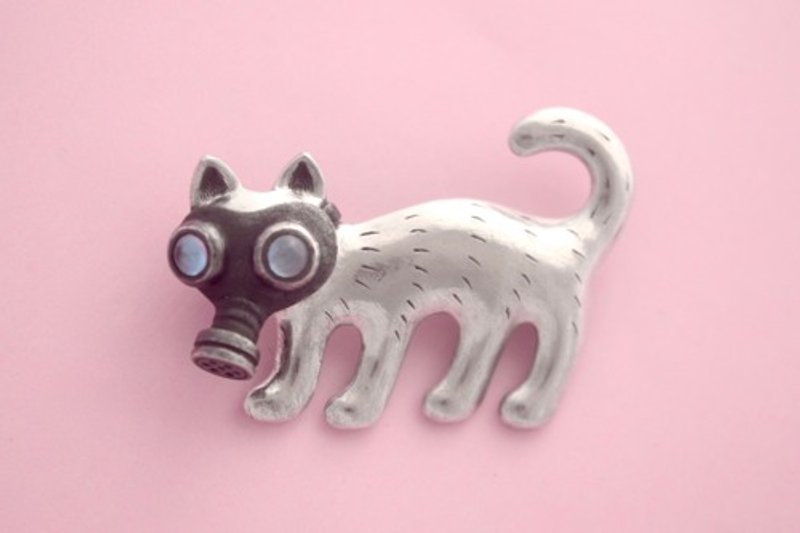 Pinkoi 代购 - 流行病猫胸针 - 胸针 - 其他金属 
