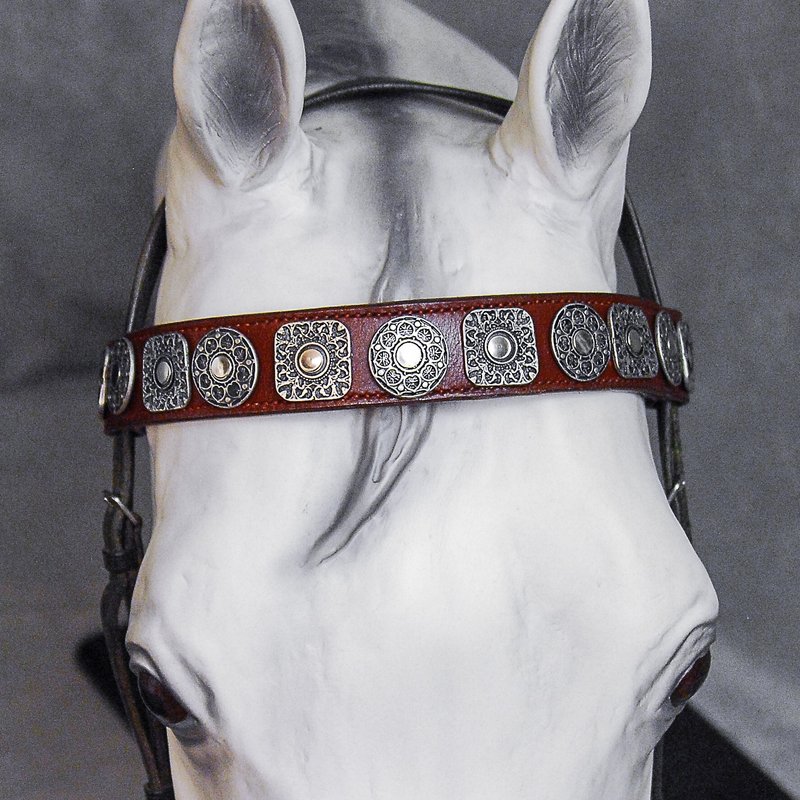 Medieval browband for horses Handmade horse brow band Custom size & gift box - 其他 - 真皮 银色