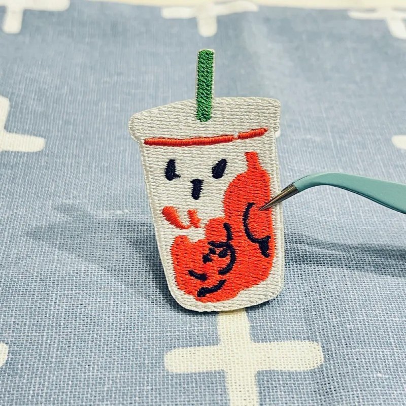 夜市狗狗  西瓜汁 - 编织/刺绣/羊毛毡/裁缝 - 绣线 红色