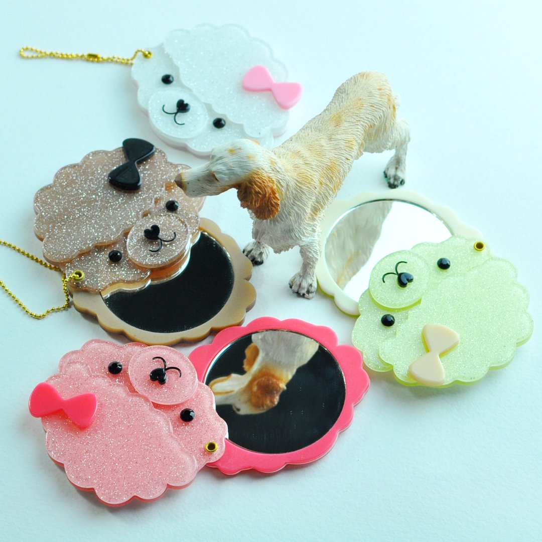 Poodle.Poodle <<旋转手拿镜、化妆镜、包包镜>> - 彩妆刷具/镜子/梳子 - 压克力 