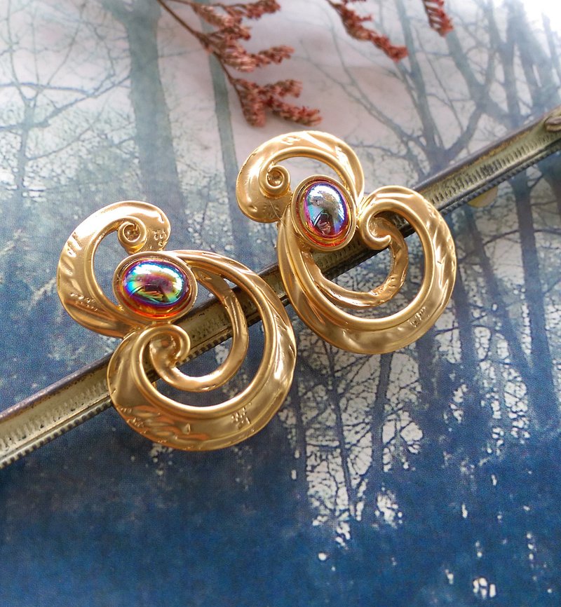 Vintage Jewelry 西洋古董饰品 AVON 哑光 霓光 花体  针式耳环 - 耳环/耳夹 - 其他金属 金色