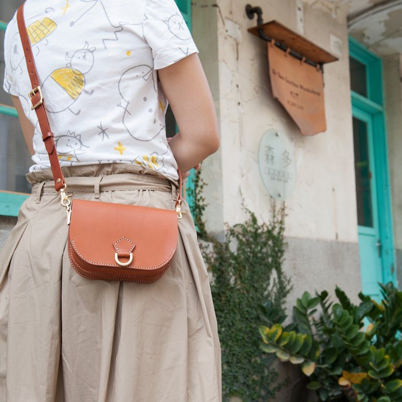 侧背包 真皮弯月腰包 牛皮编织背带 定制 - 侧背包/斜挎包 - 真皮 咖啡色