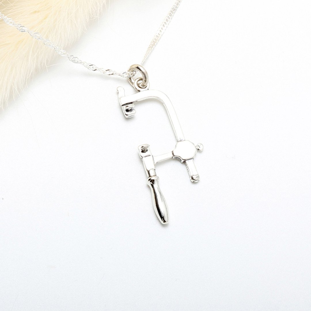 【Angel & Me】金工 锯弓 s925 纯银 项链 生日 情人节 工具 礼物 - 项链 - 纯银 银色