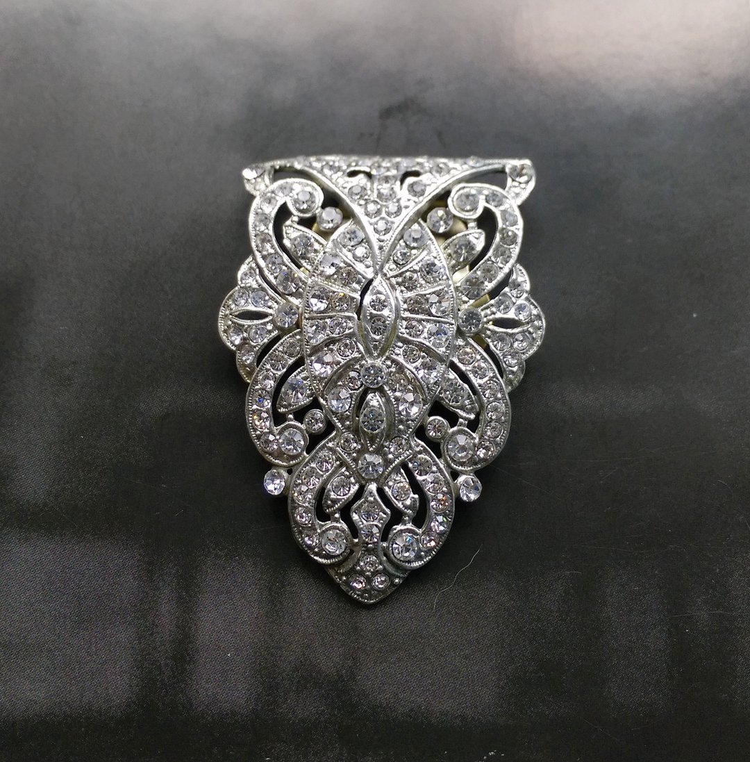 Duettes Dress Clips  炫丽 毛皮夹 礼服夹 衣裙夹。西洋古董饰品 - 胸针 - 其他金属 金色