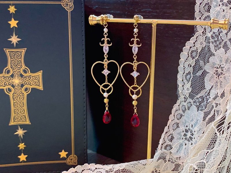 女巫的爱情灵药 | 耳环 - 耳环/耳夹 - 半宝石 红色