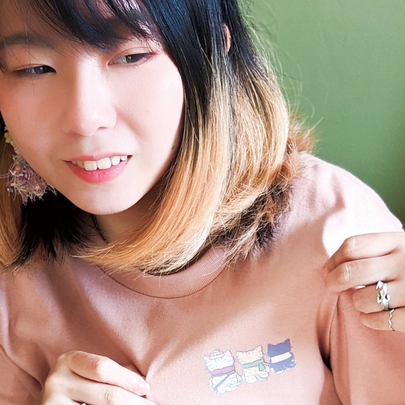 【双面 圆领棉tee 衣服 -雾灰粉】Ocean and Mountain. - 女装 T 恤 - 棉．麻 粉红色