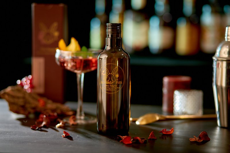 Diva Sangria 酒粕香格沐浴乳 - 私藏款  情人节礼物 520礼物 - 沐浴用品 - 塑料 红色