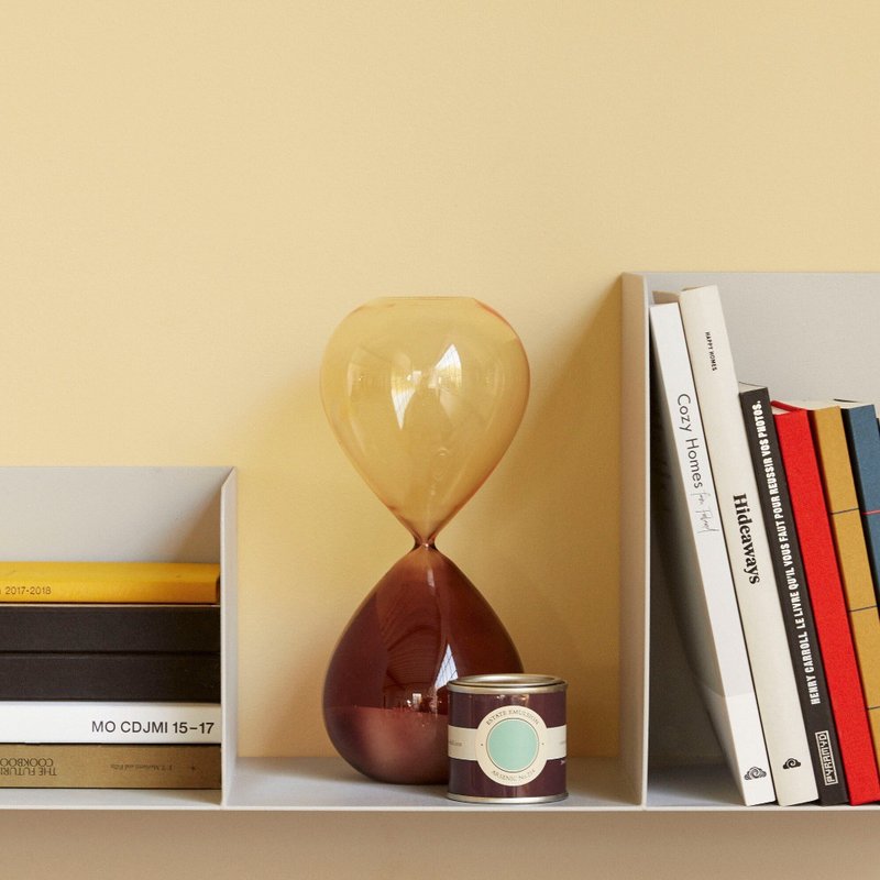 【Hübsch】－350901 琥珀色玻璃沙漏摆饰 纸镇礼品 文具新年礼物 - 摆饰 - 其他金属 咖啡色