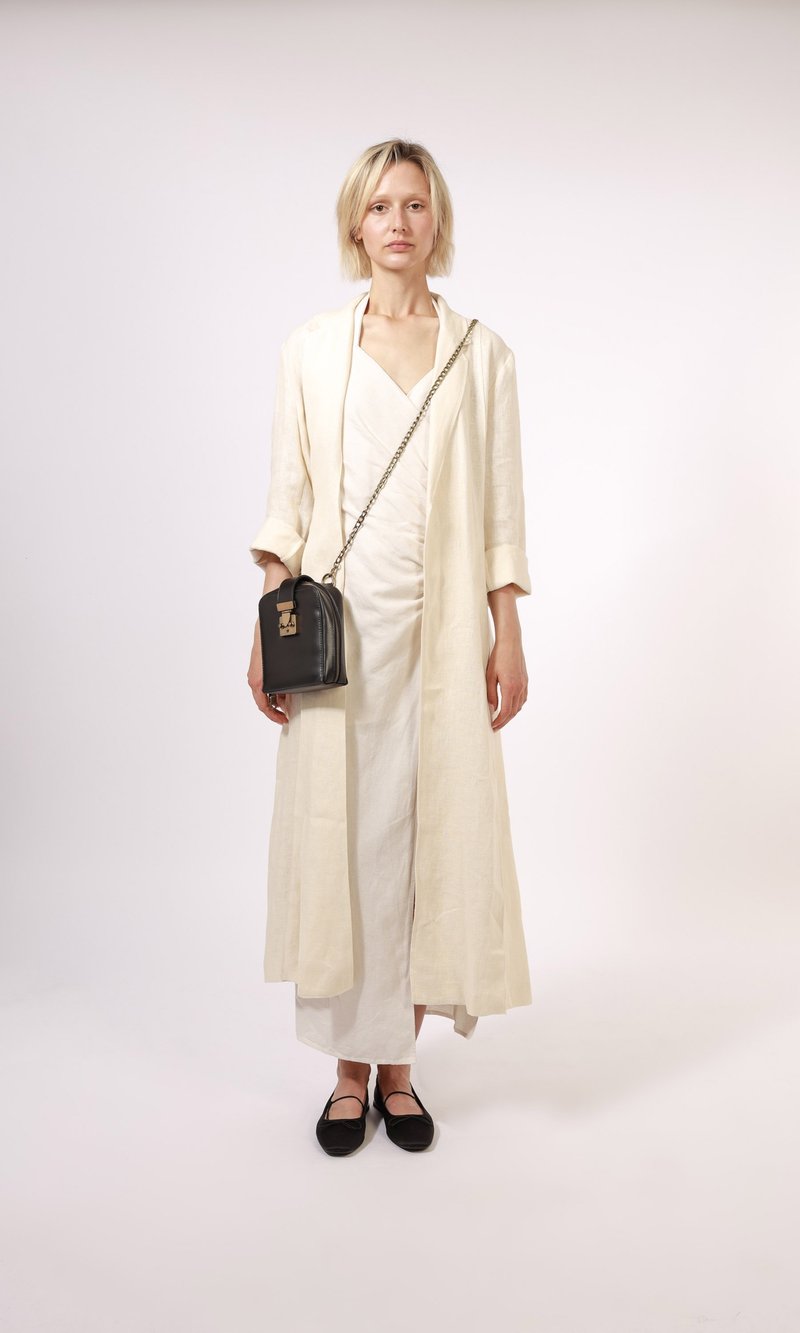 EMILY 软牛皮盒状拉链链条包 黑 - 侧背包/斜挎包 - 真皮 黑色