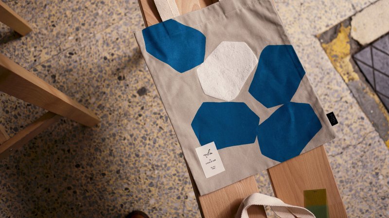 Mellow Stone - Tote (Sky) - 侧背包/斜挎包 - 棉．麻 多色