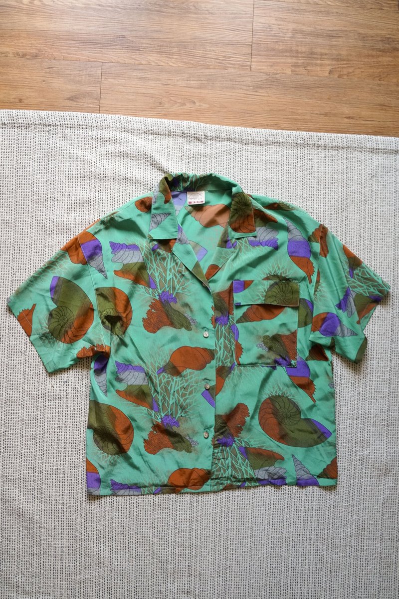 Vintage 古着 背心 古着上衣 海螺衬衫 | 纯情百货行 - 女装上衣 - 聚酯纤维 绿色