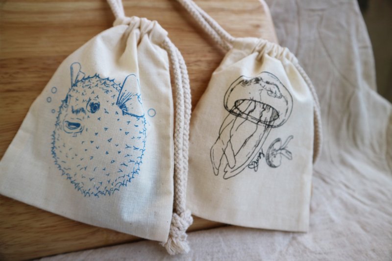 束口袋 / 海洋生物 / 水母 / 河豚 - 收纳用品 - 棉．麻 