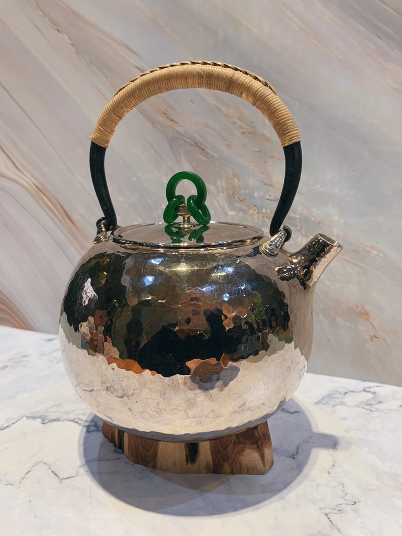 观与藏系列 - 宝玉手槌手工银壶 - 茶具/茶杯 - 纯银 银色
