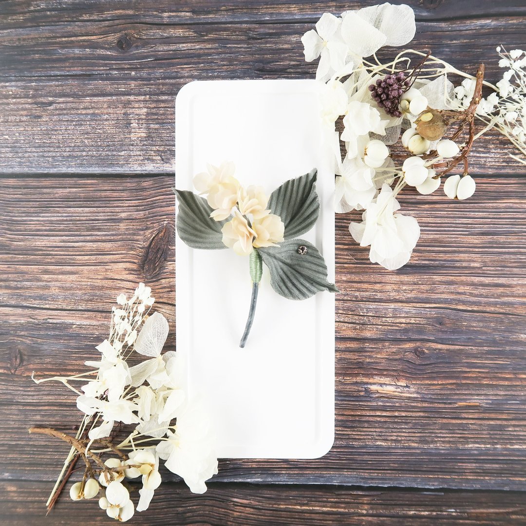 Corsage.| Corsage | Flower brooch | Beige.. - 胸花/手腕花 - 棉 卡其色
