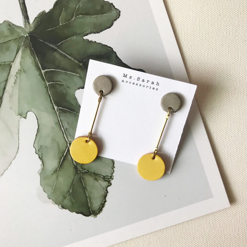 皮革耳环_垂坠圆_灰白搭暖黄(可改夹) - 耳环/耳夹 - 真皮 黄色
