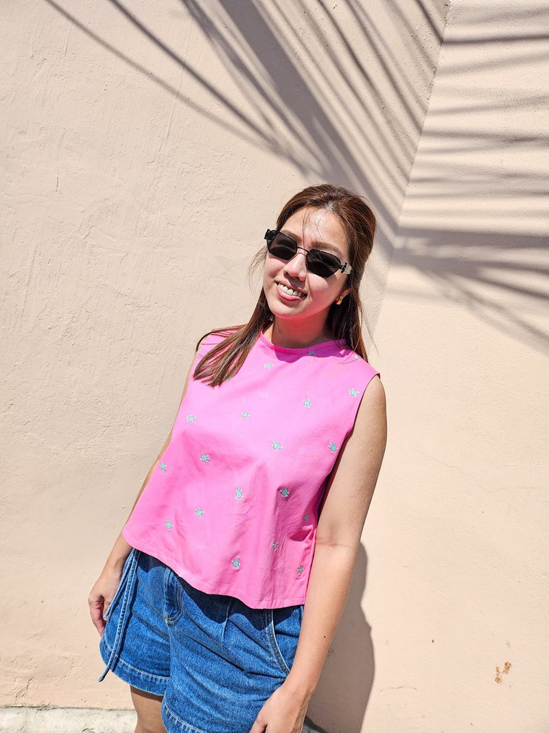 Turtle pink top special collection - 女装上衣 - 棉．麻 粉红色