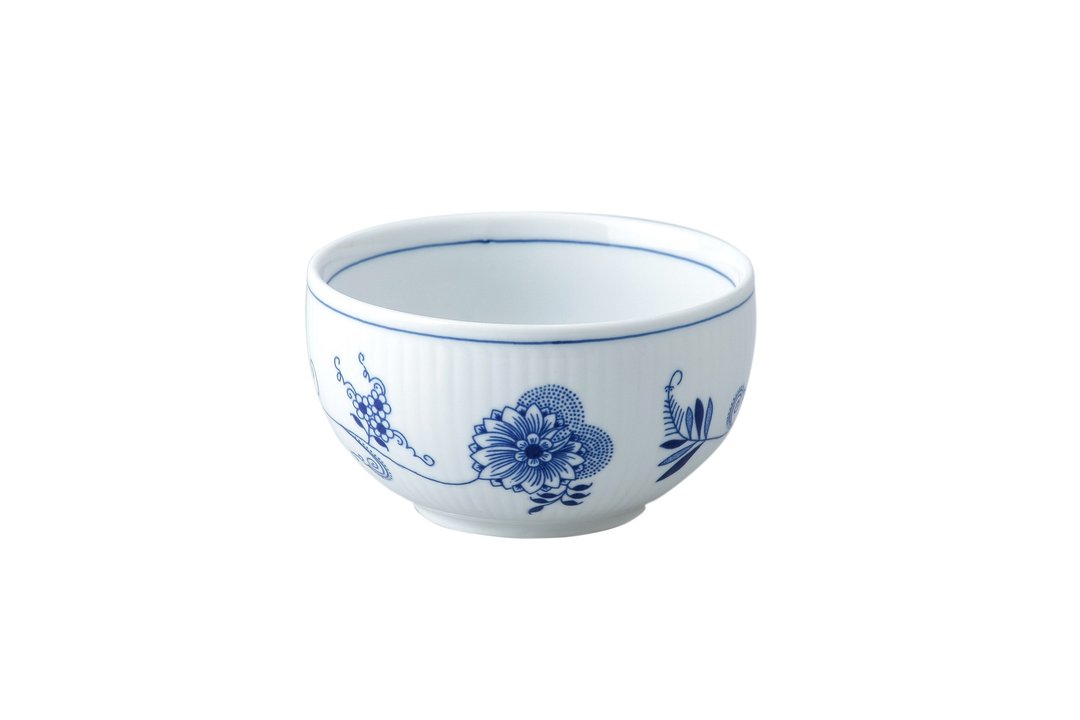 布尔诺广场波纹圆碗 -11CM / 结婚成家送礼 / 母亲节礼盒 - 碗 - 瓷 白色