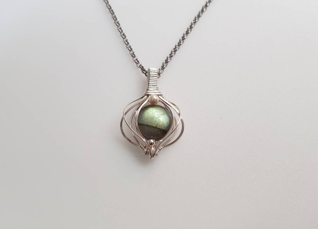 手作饰品~拉长草原~拉长石项链 - 项链 - 其他金属 绿色