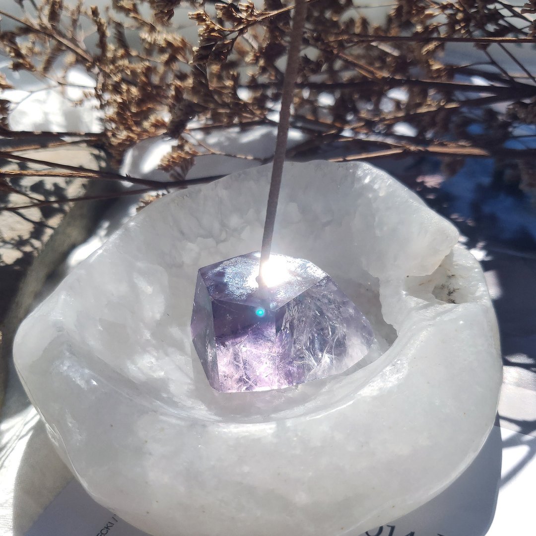 漫漫 天然原矿随形水晶线香座香插摆件 紫水晶彩虹茶黄晶粉水晶 - 摆饰 - 水晶 多色