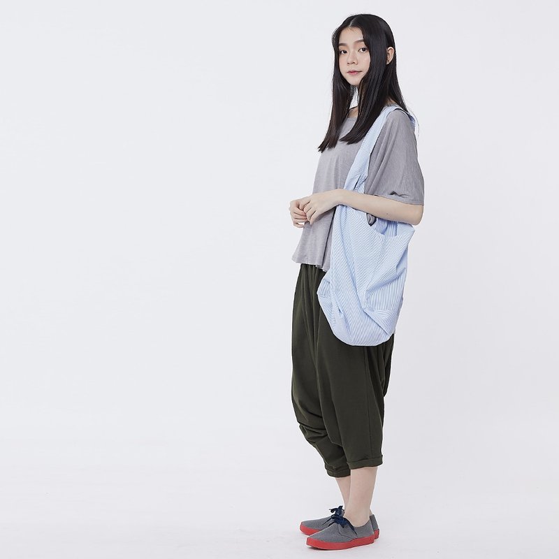 大方侧背布包 - 侧背包/斜挎包 - 棉．麻 黑色