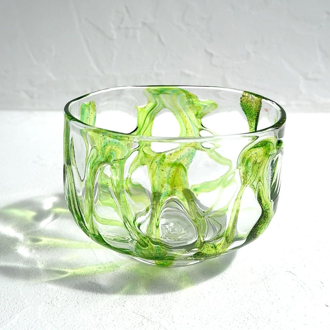 玻璃抹茶碗，【户外茶会适用】金箔抹茶碗【若竹】绿色/可加热水 附礼盒 - 碗 - 玻璃 绿色
