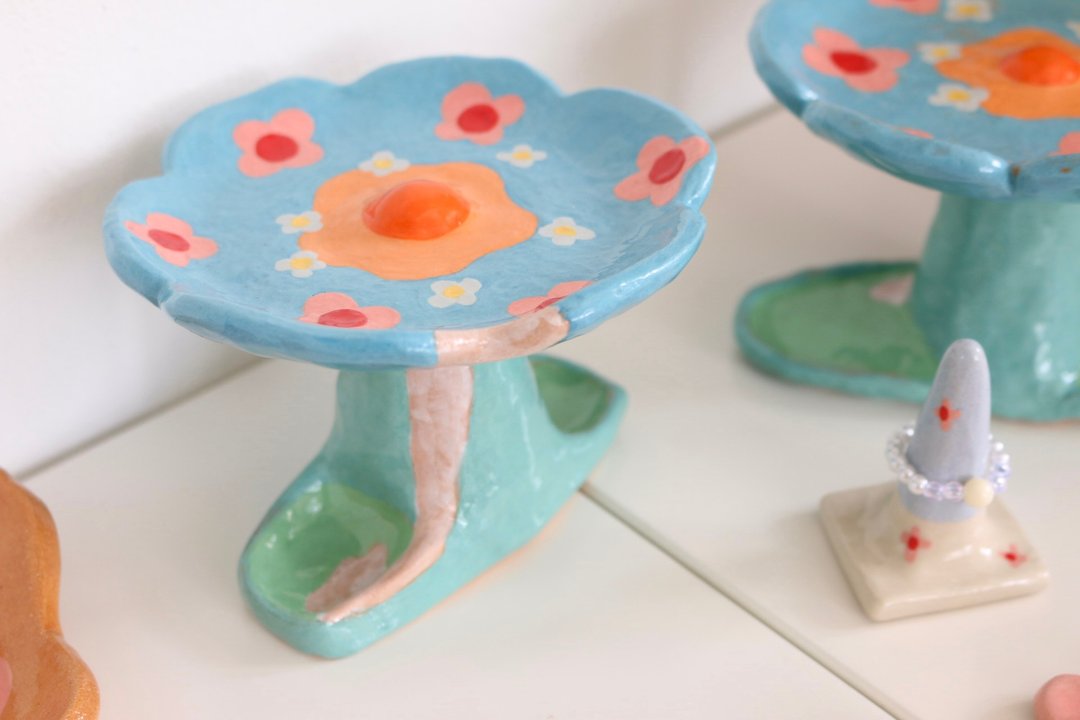 Ceramic Head Flower Accessory Tray - 花瓶/陶器 - 陶 多色