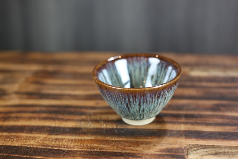 【送礼好物】45ml 紫恋 天目釉 中式小茶杯 莺歌名家叶敏祥作 - 茶具/茶杯 - 瓷 