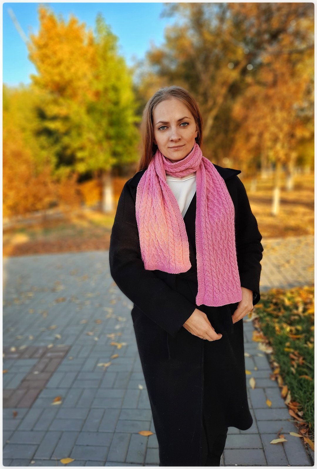 Winter cashmere infinity scarf knit women , handmade gift , Christmas gift , - 丝巾 - 木头 粉红色