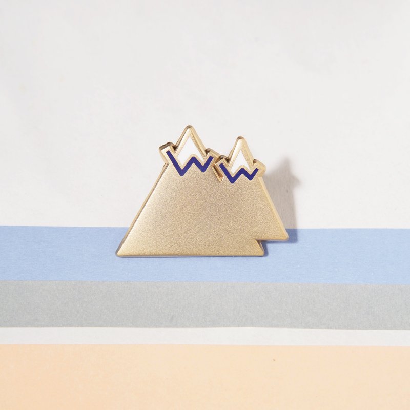 Goody Bag -耳环+襟章 - 耳环/耳夹 - 其他金属 