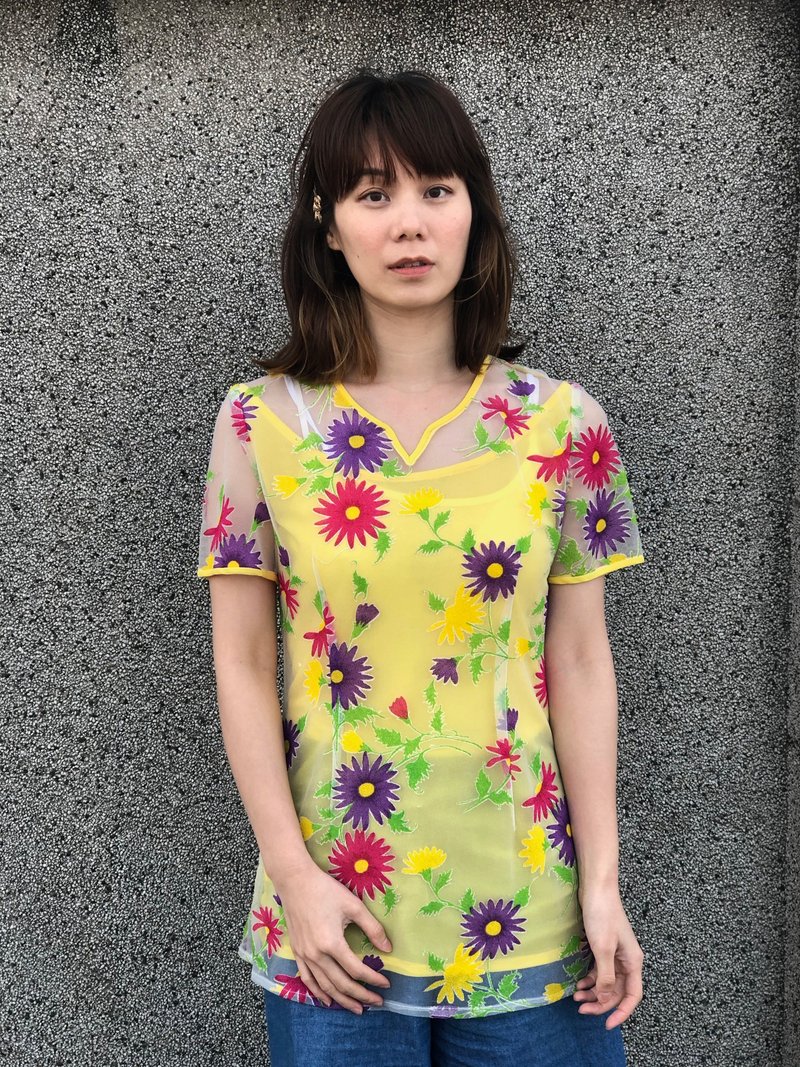 春意盎然花儿开上衣 - 女装上衣 - 其他材质 
