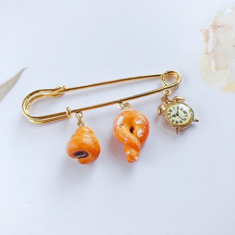 螺旋与麻花面包 仿真吊饰 大别针 树脂黏土 - 吊饰 - 粘土 金色