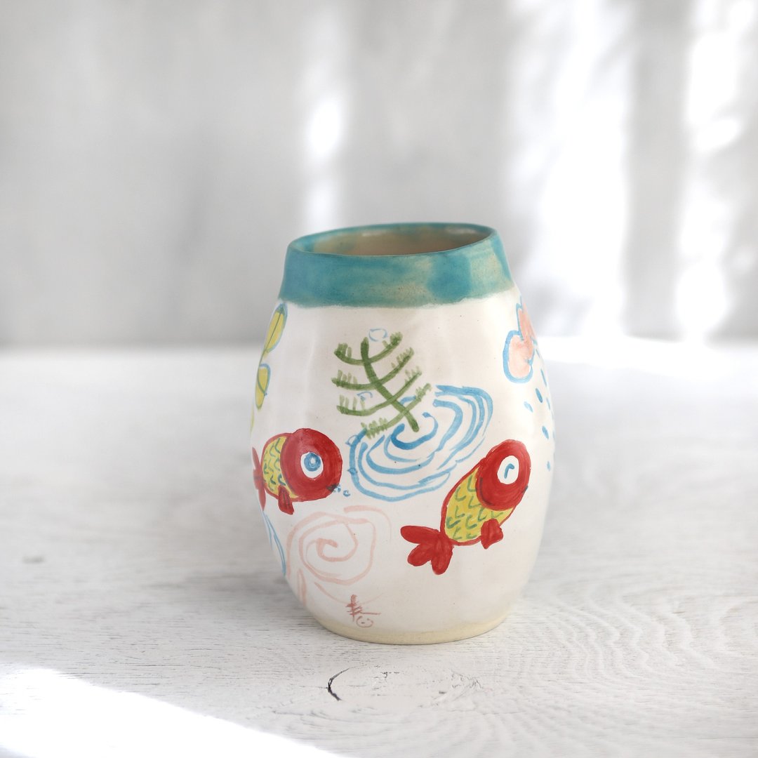 Vase with aquatic plants and red goldfish painting - 花瓶/陶器 - 陶 多色
