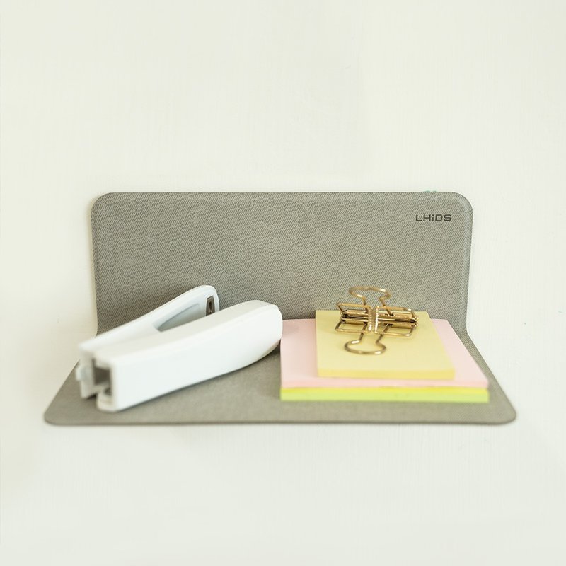 EasyHouse 微型壁挂式弯折层架(黏贴版) - 质感灰 - 收纳用品 - 其他材质 