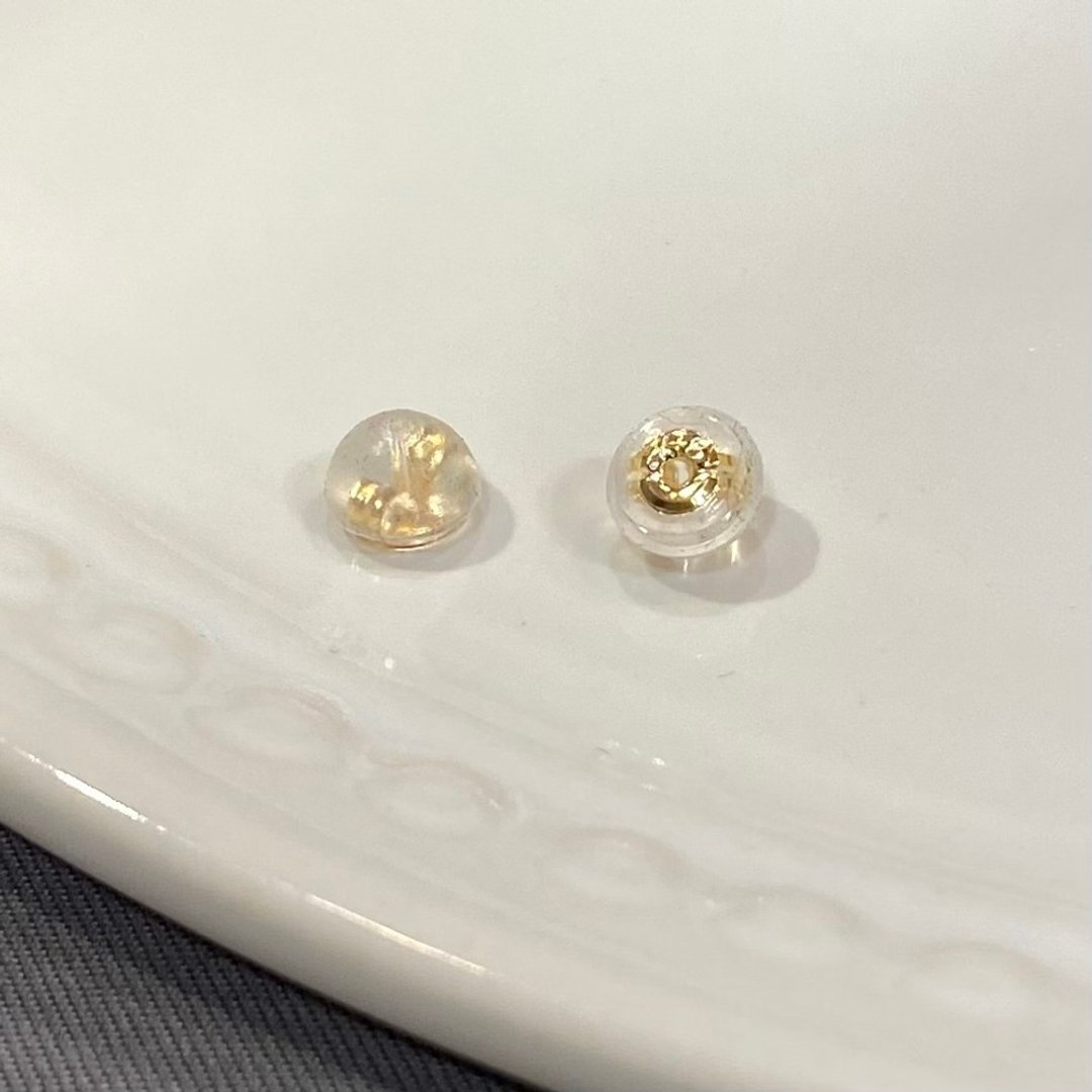 【K18 GOLD】18K金 耳扣 一对 18KP0 【SOLID GOLD & SILICON】 - 耳环/耳夹 - 其他金属 白色