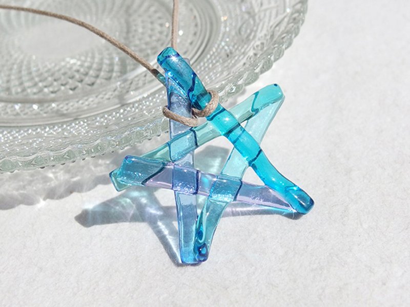 Glass star (star [blue]) necklace [made-to-order] - 项链 - 玻璃 蓝色