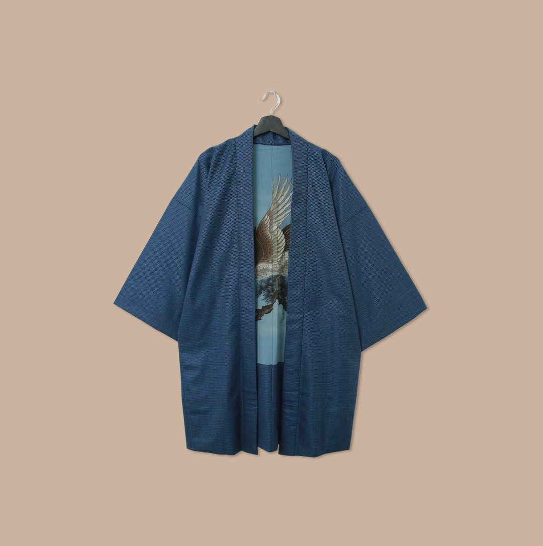 Back to Green-日本男款羽织 松 展翅老鹰M-09/vintage kimono - 男装外套 - 丝．绢 
