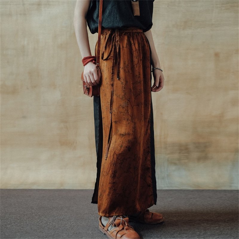 長尾雀 復古香雲紗緞面泰式植物染古樸裹裙半裙 腰部立體褶皺 - 裙子 - 丝．绢 咖啡色