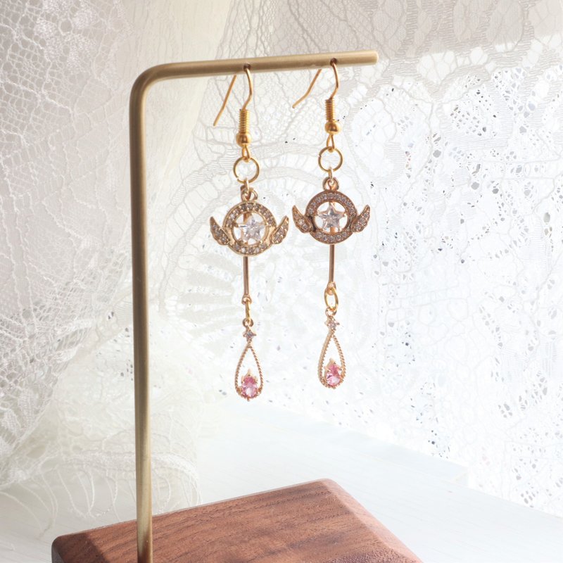 【甜美系列】百变小樱魔法棒 防敏感耳环 - 耳环/耳夹 - 其他金属 金色