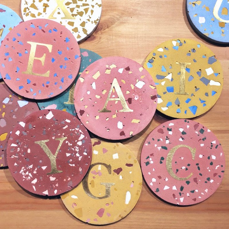 T-bone 水泥 黄铜字母 磨石子 杯垫 - 其他 - 水泥 