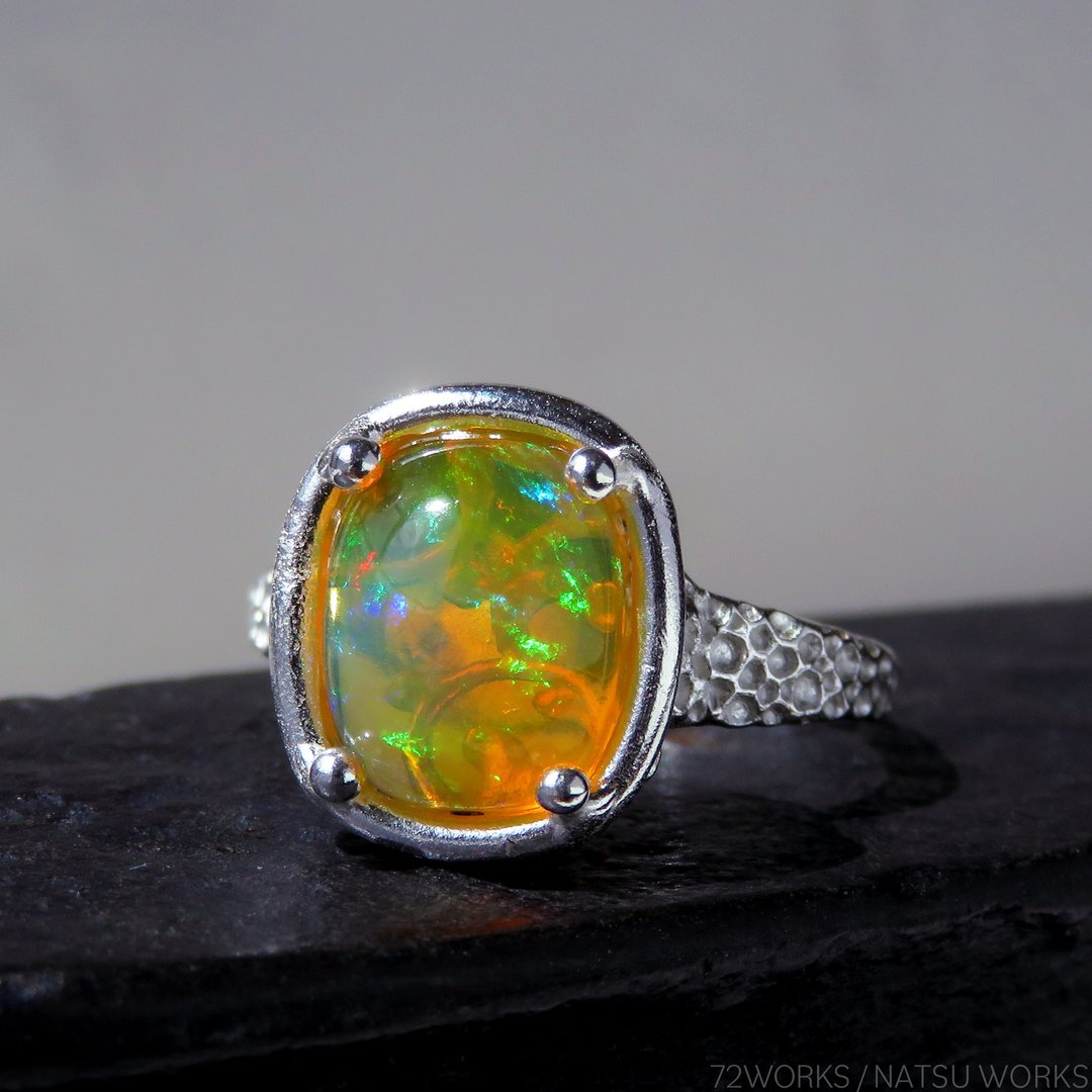 Ethiopian Opal Ring - 戒指 - 宝石 多色
