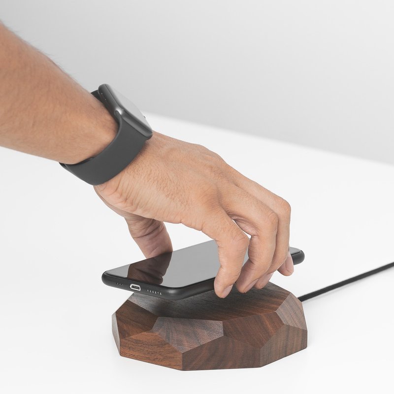 实木无线充电器 无线充电器iPhone QI无线充电盘 生日礼物 - 充电宝/传输线 - 木头 咖啡色