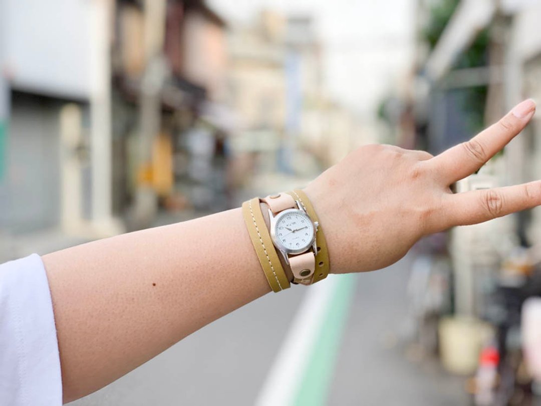 ROLL Natural earth color olive Khaki roll-up watch RUW-OOWW-W like a bracelet - 女表 - 真皮 绿色
