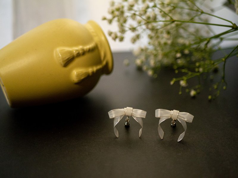 蕴寓RIBBON ( 小款 ) / 接单制作 - 耳环/耳夹 - 塑料 黑色