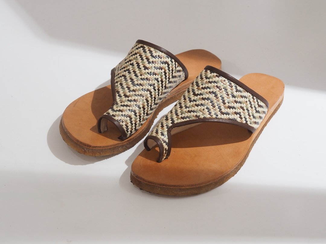 展示品出清 - 爱花sandals Eu36# - 拖鞋 - 其他材质 咖啡色