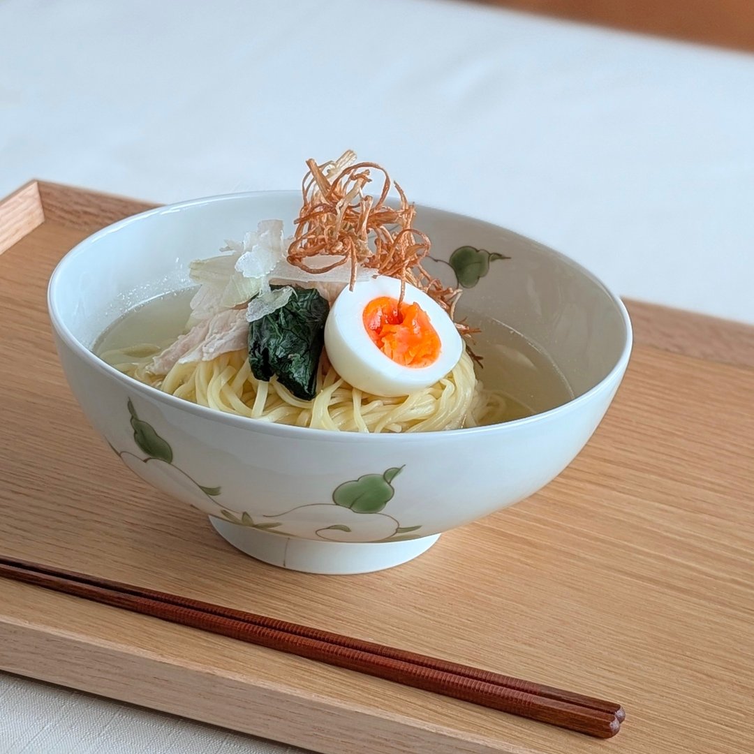 锦唐草碗（大） - 碗 - 陶 白色