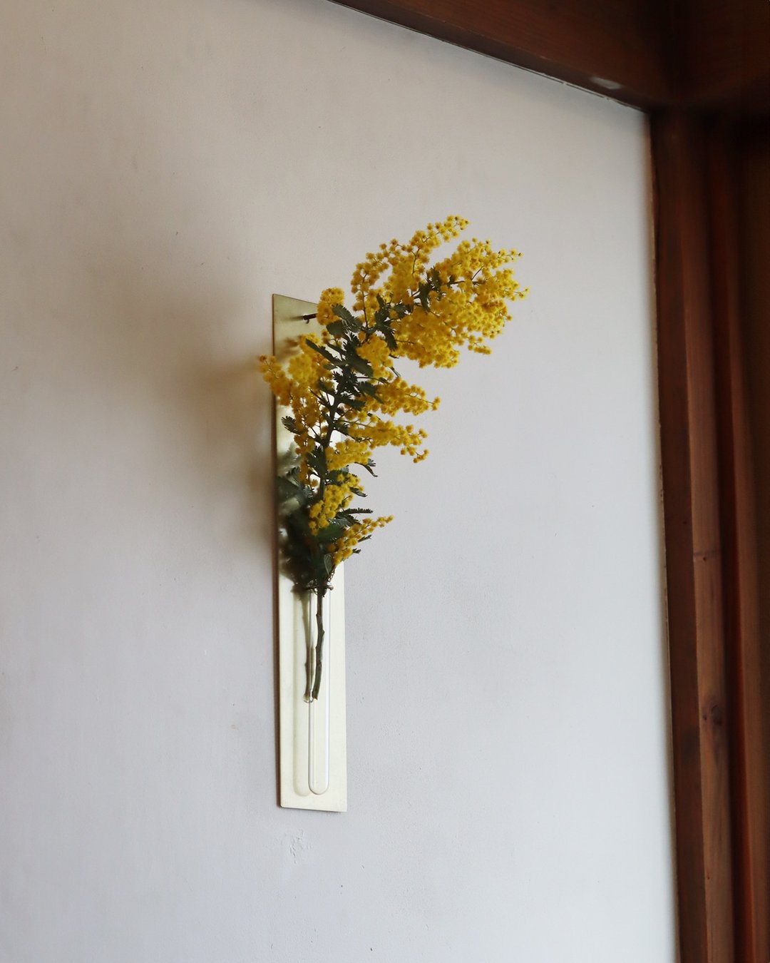 锤纹黄铜壁挂花器 - 花瓶/陶器 - 铜/黄铜 金色