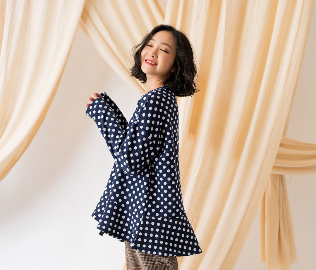 跃动 长袖上衣Image Taiwan Sweatshirt - 女装上衣 - 棉 蓝色