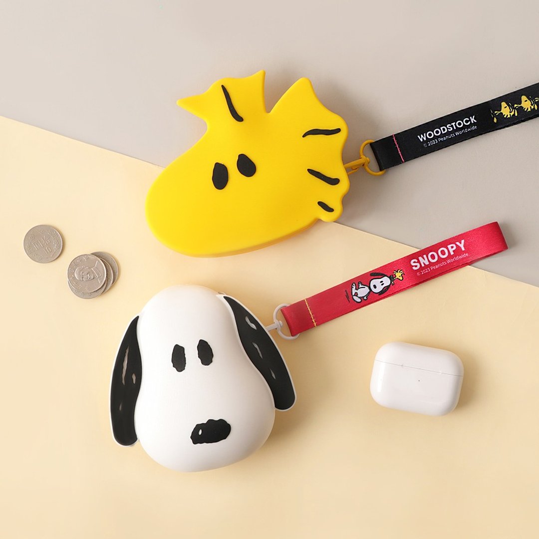 Peanuts史努比硅胶零钱包-Snoopy正版授权 糊涂塔克 附手腕带 - 零钱包 - 硅胶 多色
