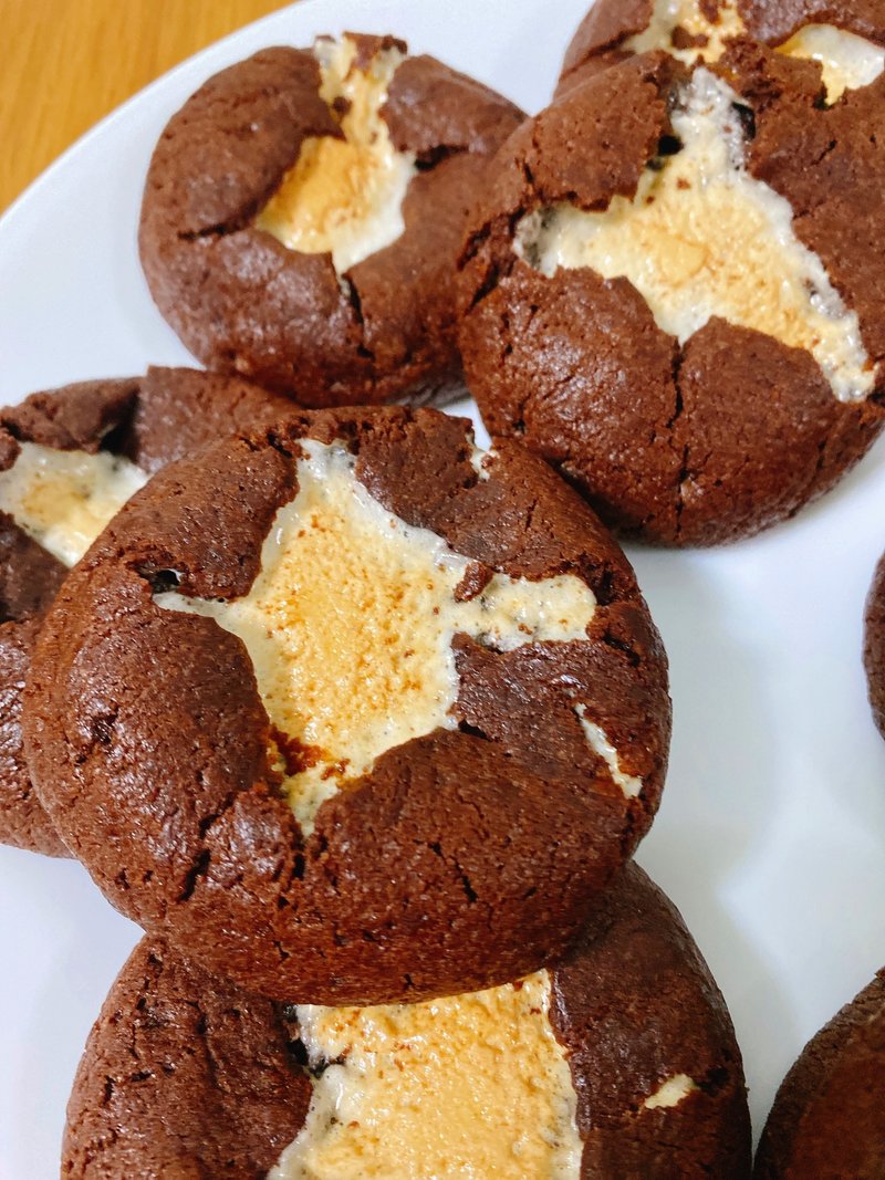 巧克力牵丝棉花糖 美式软饼干 - 蛋糕/甜点 - 其他材质 